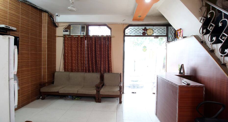 Kashi Residency, New Delhi 4